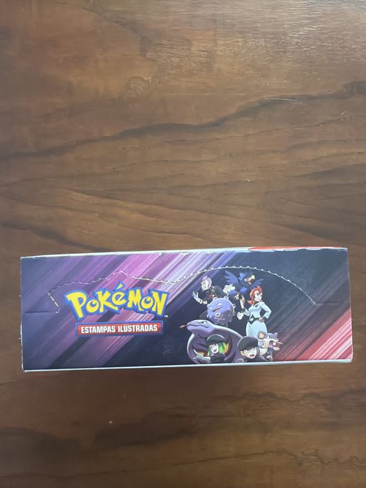 Booster Box Pokemon TCG Rivais Predestinados