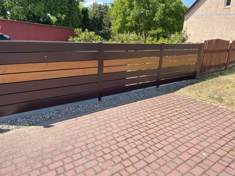 Nowoczesne Ogrodzenie Palisadowe z Montażem i Bramą