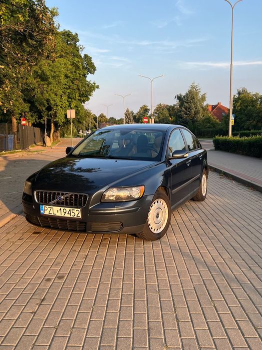 Volvo S40