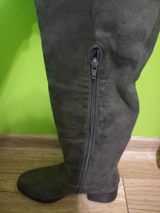 Kozaki długie za kolano