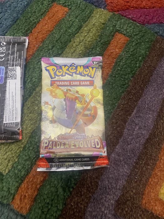 Karty Pokemon 4x booster Paldea Evolved Scarlet&Violet