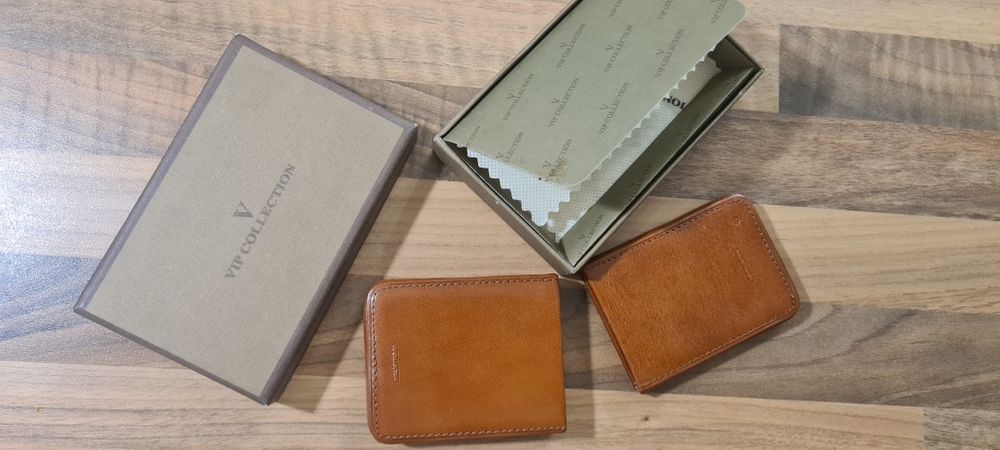 Skórzane etui na wizytówki vipcollection