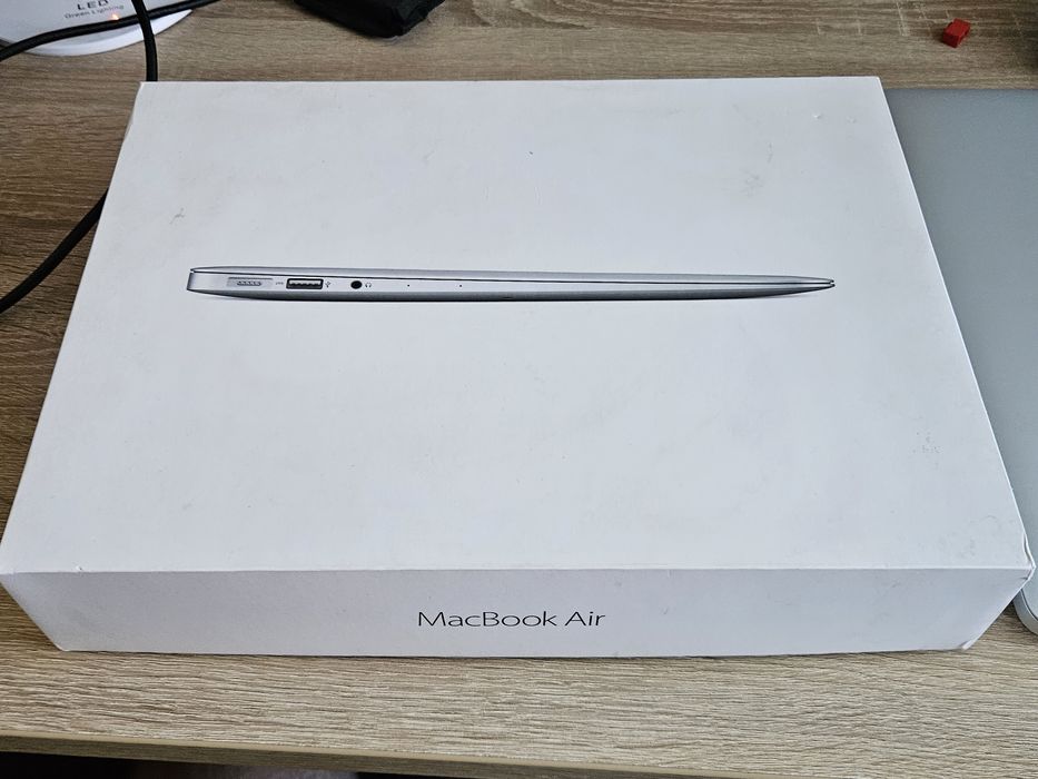 MacBook air 2017 13"