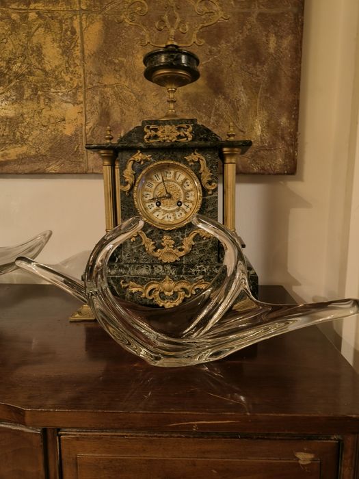 Peça  grande em vidro