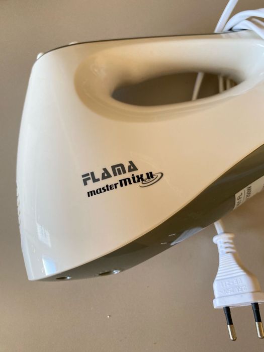 Batedeira da marca Flama