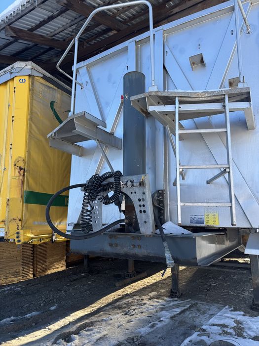 Продам напівпричіп-самоскид Bodex 60m3 свіжопригнаний