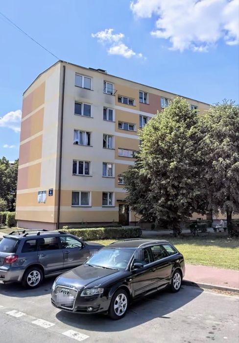 Mieszkanie 27 m² po generalnym remoncie w Kozienicach, ul. Skłodowskiej-Curie. 3 piętro, piwnica, gotowe do zamieszkania