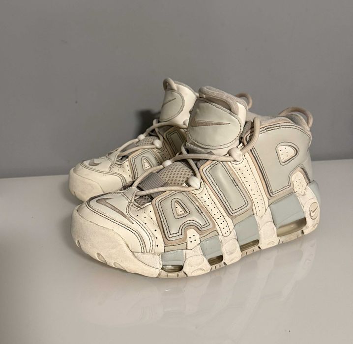 Buty sportowe NIKE W AIR MORE UPTEMPO 25cm EUR39