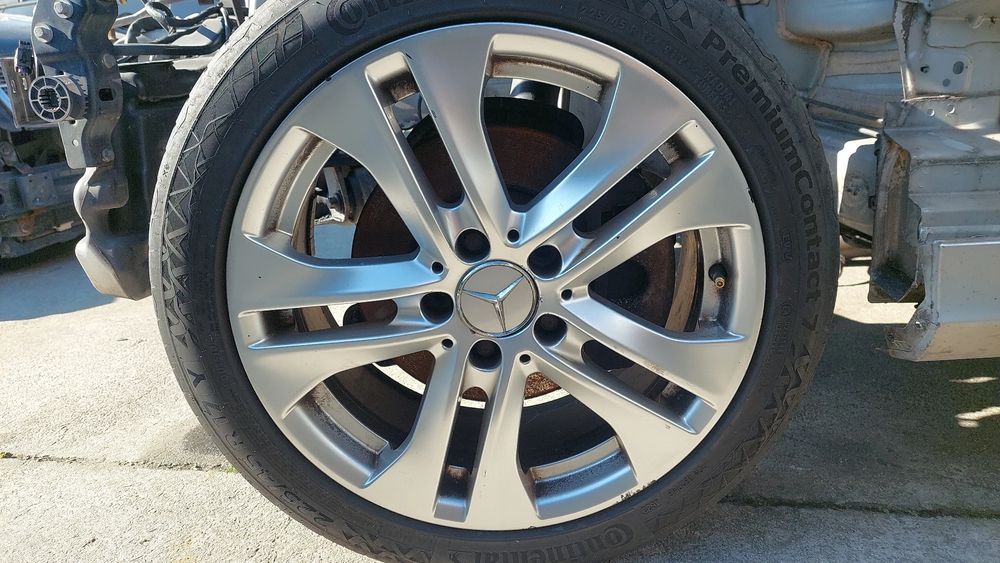 Conjunto de jantes MERCEDES-BENZ Classe C Carrinha (S204)