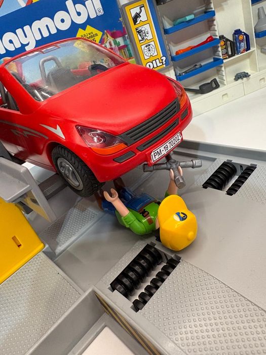 Playmobil city Life 70202 warsztat samochodowy