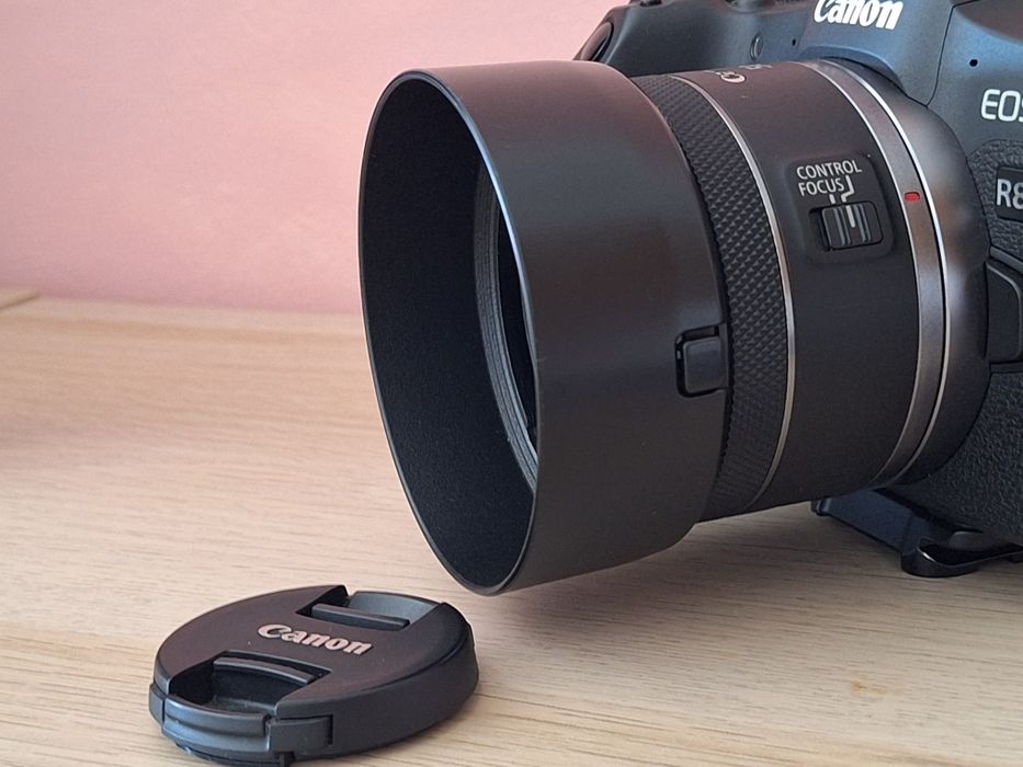 Canon RF 50 f1.8