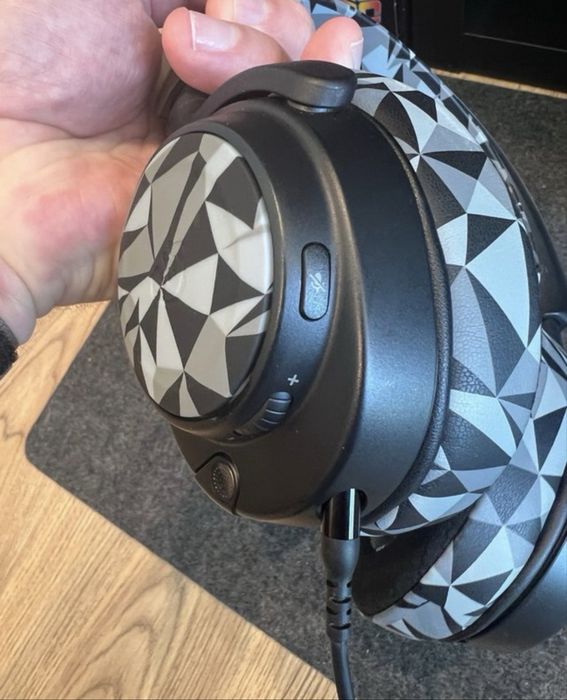 SteelSeries Arctis Nova Pro wired