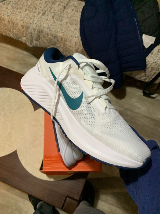 Nike Air Zoom Structure 24