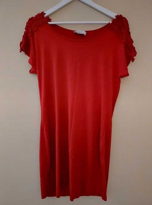Czerwona sukienka Bonprix