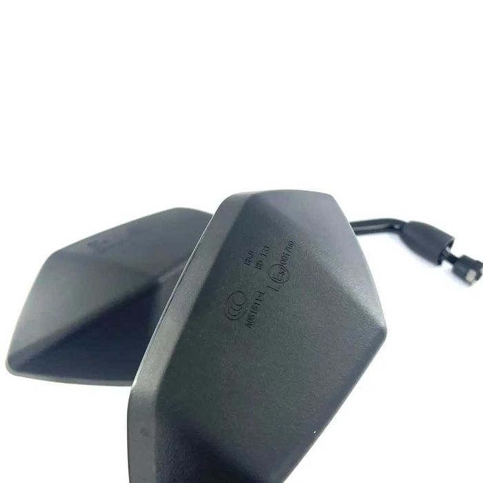 зеркало  квадроцикла мотоцикла різь права 8 пари Kawasaki