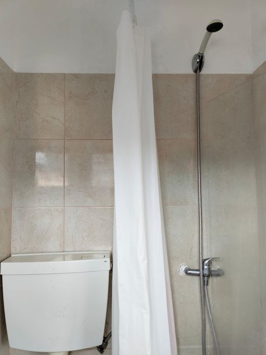 Quarto c WC privativo ideal p estudantes da FEUC ISMT, polo 1 ,esenfc