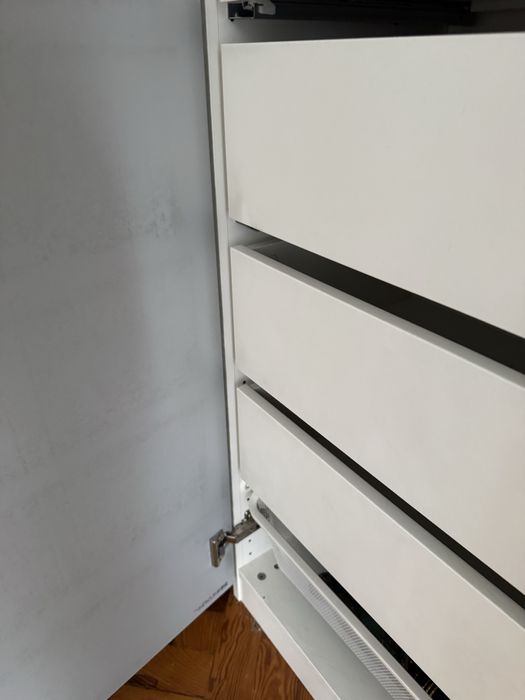 Roupeiro Ikea Pax portas espelhadas