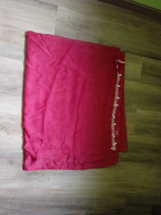 Firanki długie bordowe czerwone na okno balkonowe