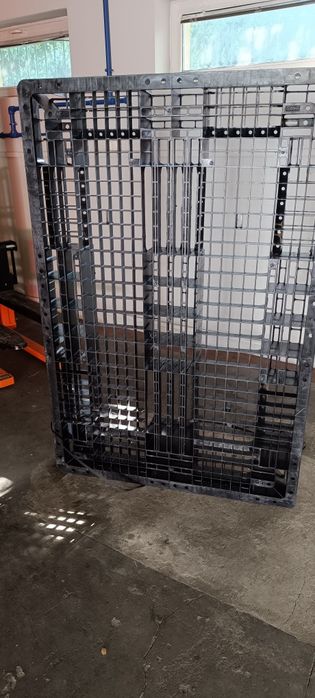 Paleta plastikowa 1700 x 1140 x 150 (H04)