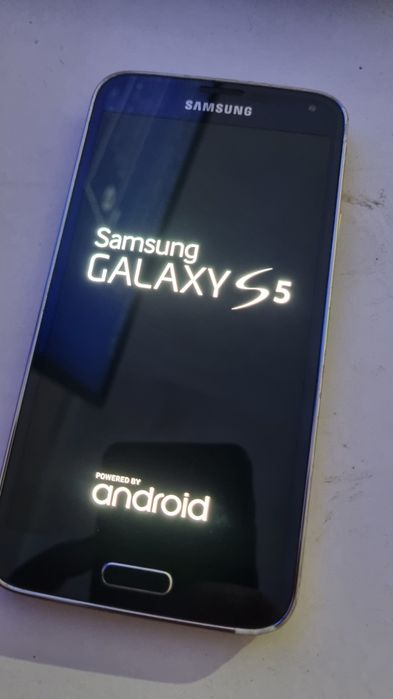 Vendo vários telemóveis