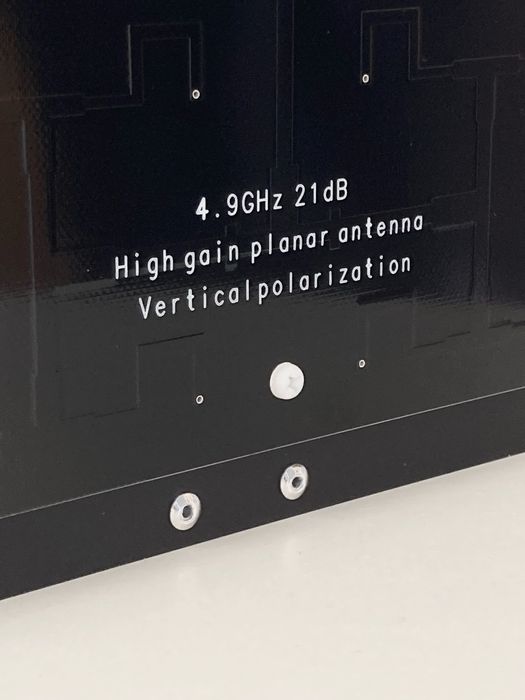 Продам патч антену Maple Wireless 4.9G 21dBi