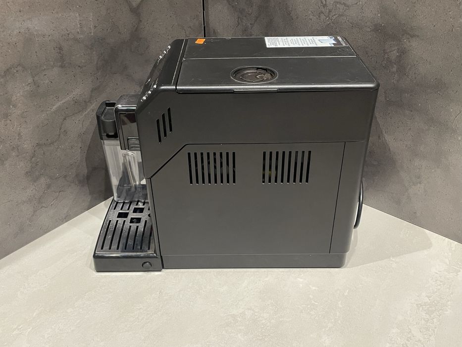 Кавомашина Philips TYPE EP3550! N3279