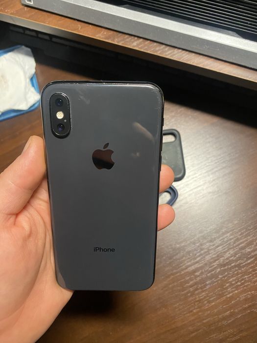 Б/у Iphone xs 64gb спейс грей