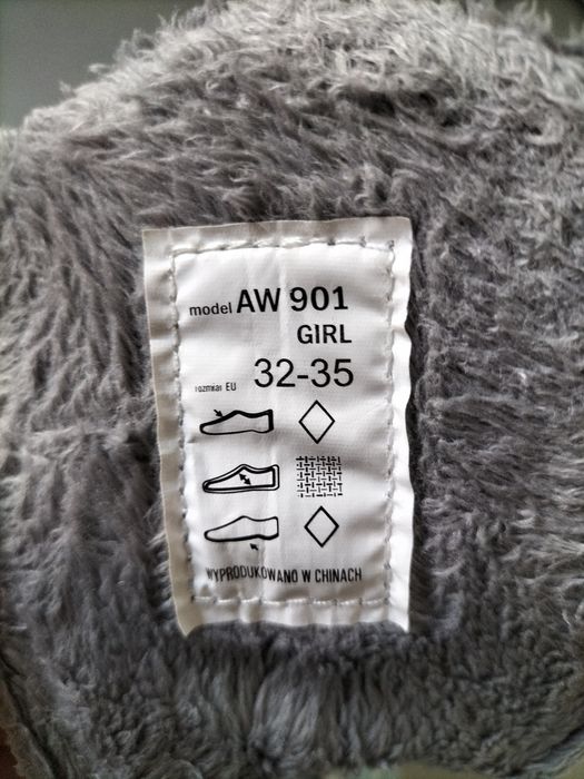 Łyżwy regulowane: 32-35 SMJ Sport