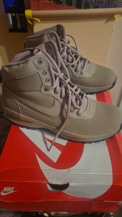 Buty trekkingowe Nike Manoadome roz. 44 - 28cm Nowe Meskie