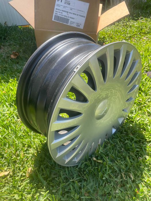 Jantes de origem Mítsubishi Space Star / Cargo