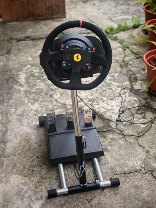 Volante Thrustamaster t300 Ferrari Integral Alcantra Edition Ps/pc