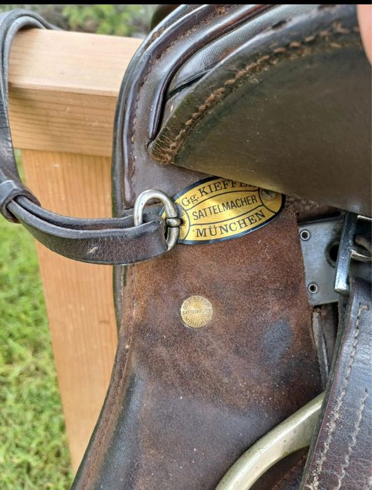 Продам кінне сідоо