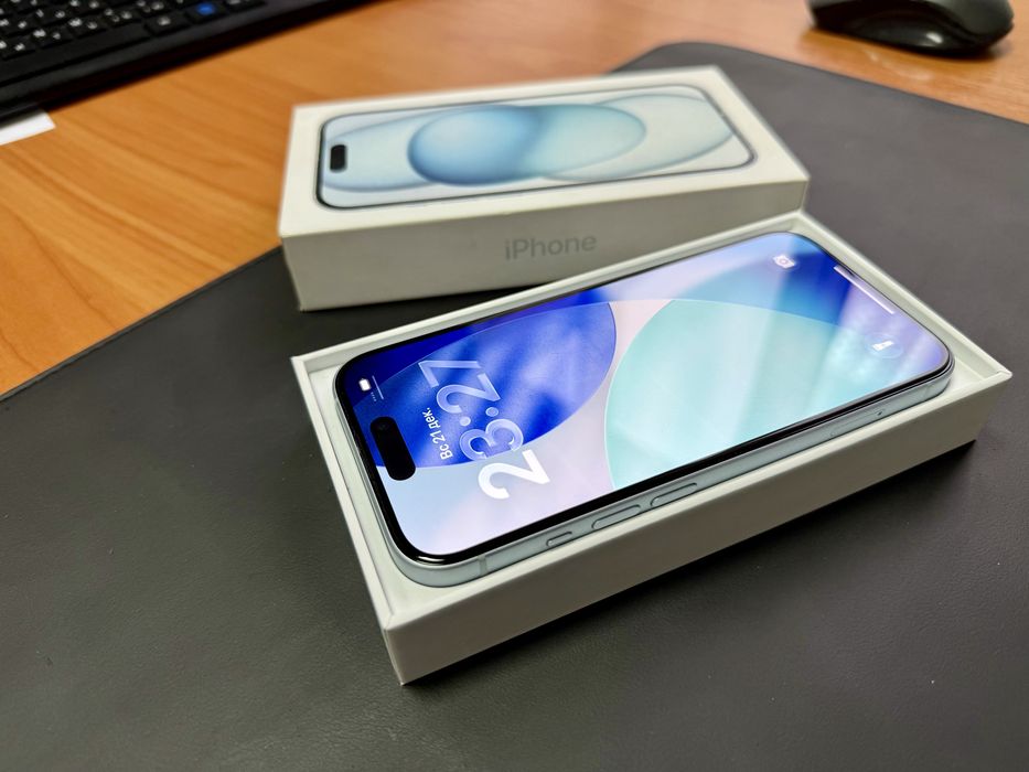Подарунок найкращий IPhone 15 256GB