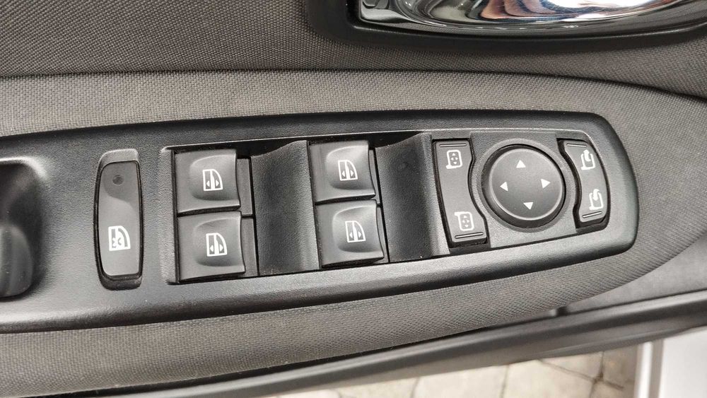 Renault Grand Scenic Business 1.5 dCi 2013