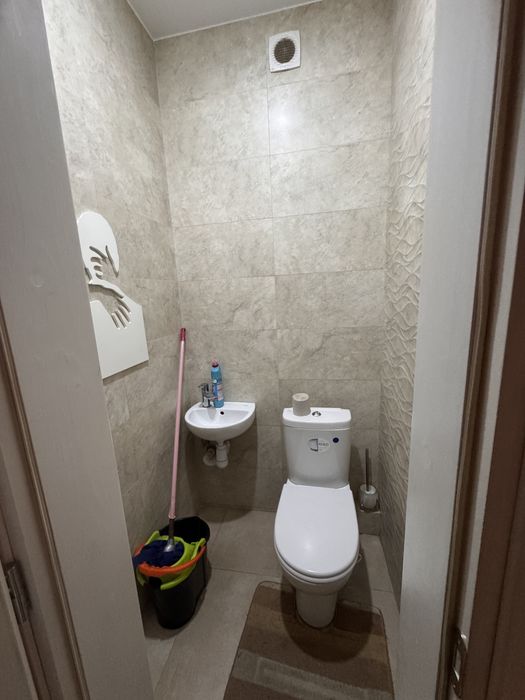 Продам 3-х кімнатну квартиру .,Хіміків 7 (96 кв. м.)