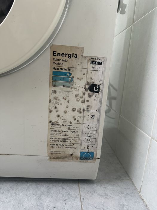 Maquina de lavar roupa. Funciona a 100% Venda Urgente