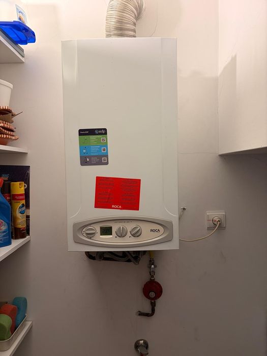Caldeira a gás Roca