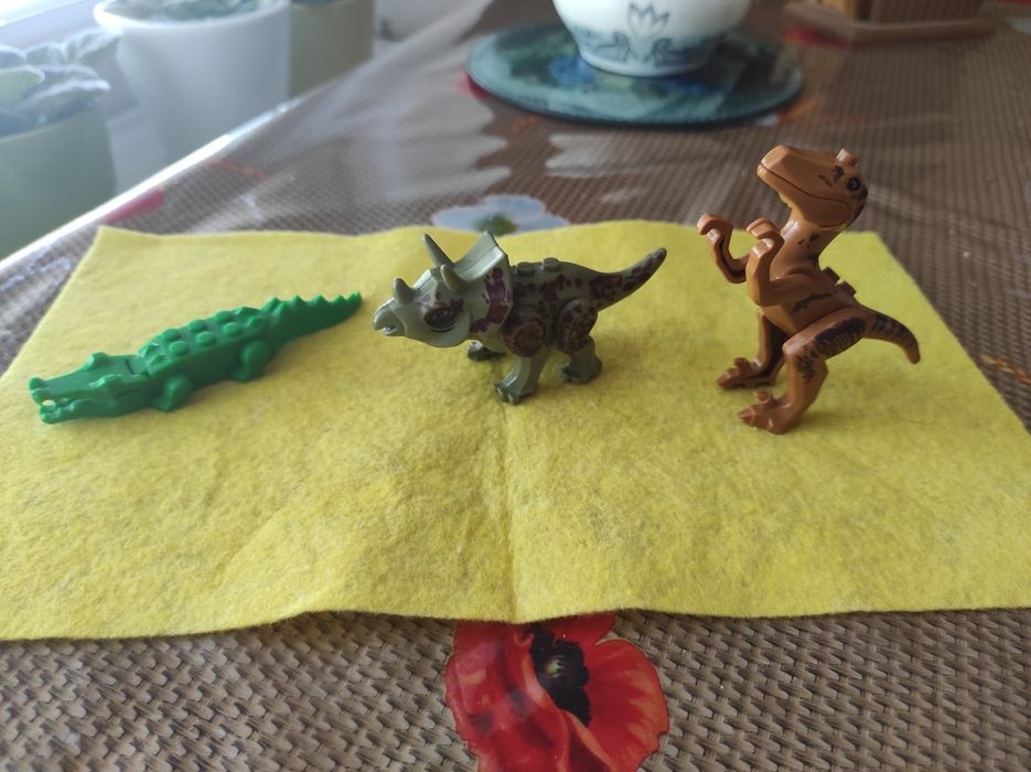 мининабор-бустерпак из серии LEGO