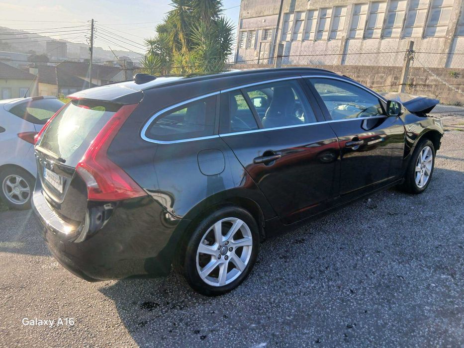 Volvo V60 1.6 Drive / D2 Diesel Cx.Automática