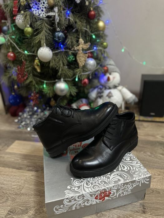 Ботінки чоловічі