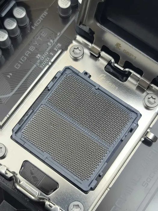 Материнська плата Gigabyte B850 GAMING WIFI6 (sAM5, AMD B850, PCI-Ex16)