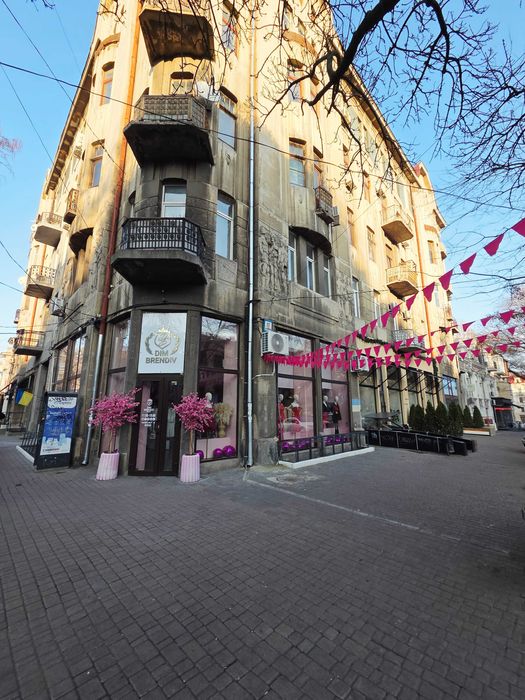 Продається 3 кімнатна квартира в центрі Одеси вул. Європейська