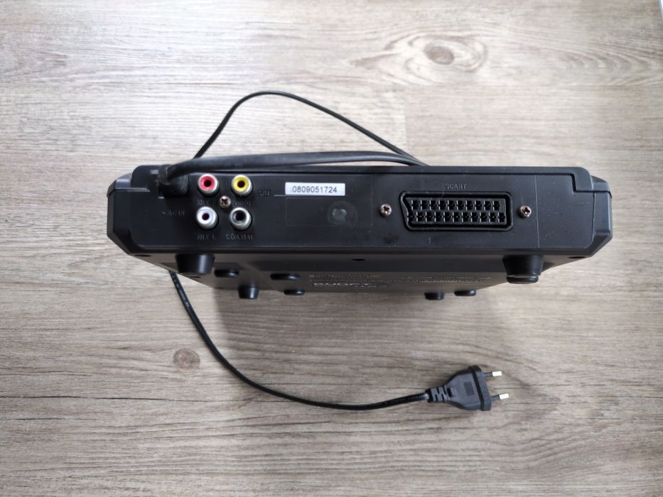 Leitor DVD Kunft DP748A