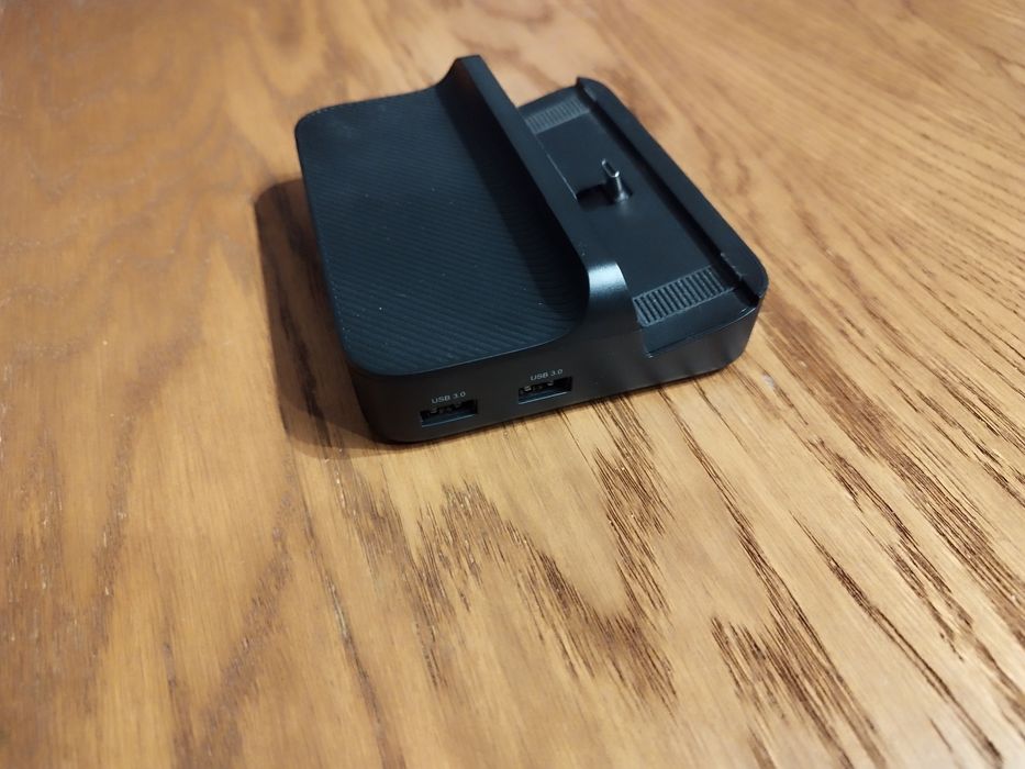 Stacja dokująca Retroid