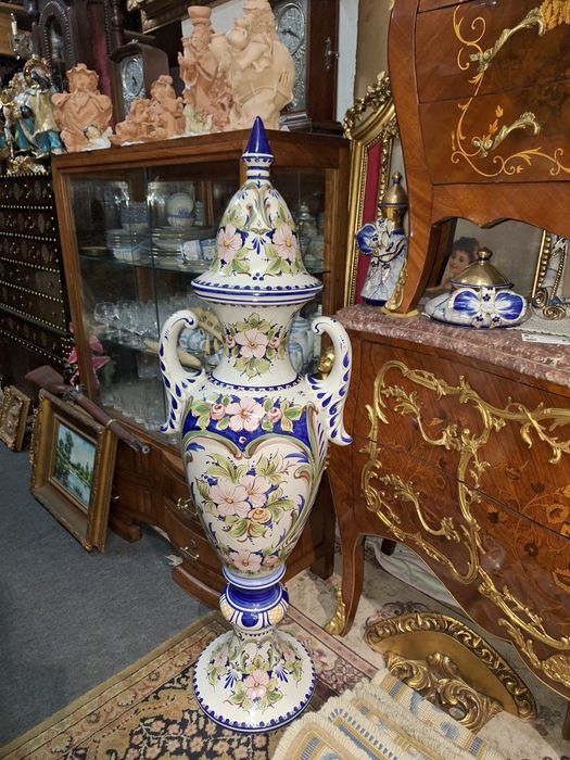 Par de jarroes c/colunas (Italianos)