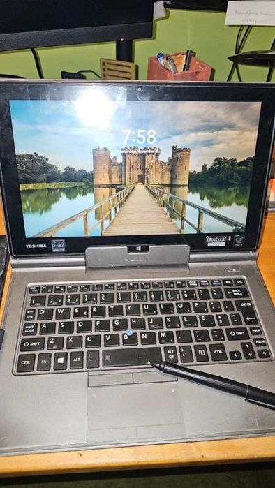 Portátil Híbrido Toshiba Portege Z10t-A (i5) c/ Caneta