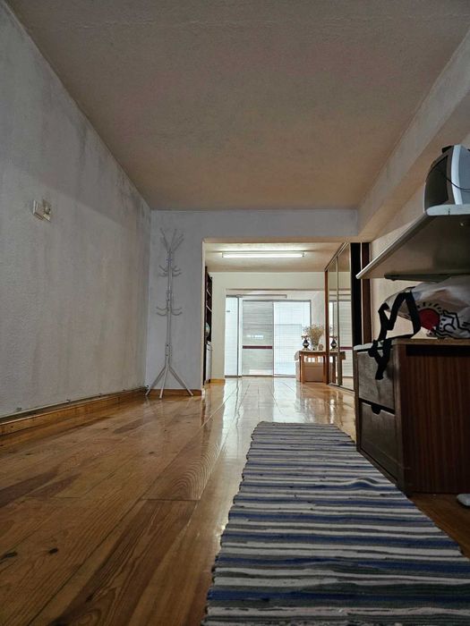 Garagem Fechada Rio de Mouro