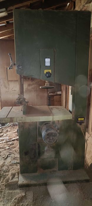 Serra de fita carpintaria