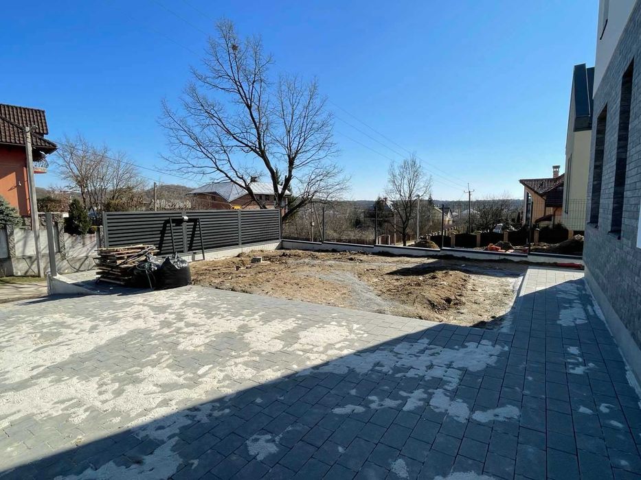 Продаж котеджу в Бірках, 120 м², газ, ділянка 2,5 сотих. Без комісії.