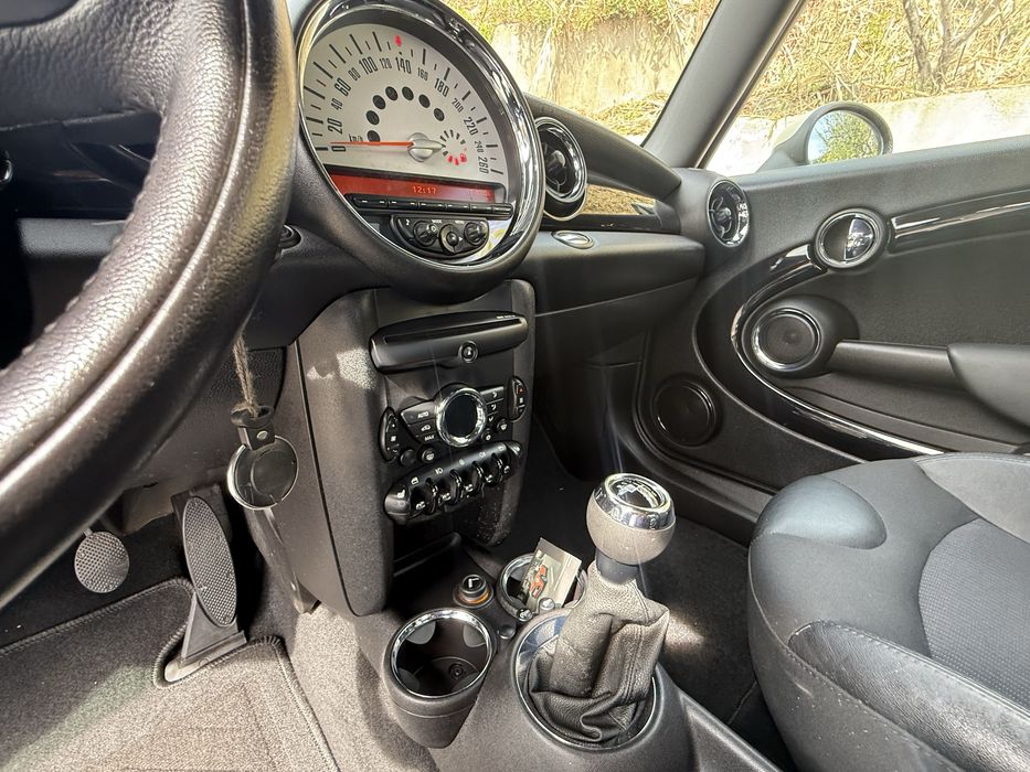 Mini Cooper 1.6 D 2011 English green bmw motor